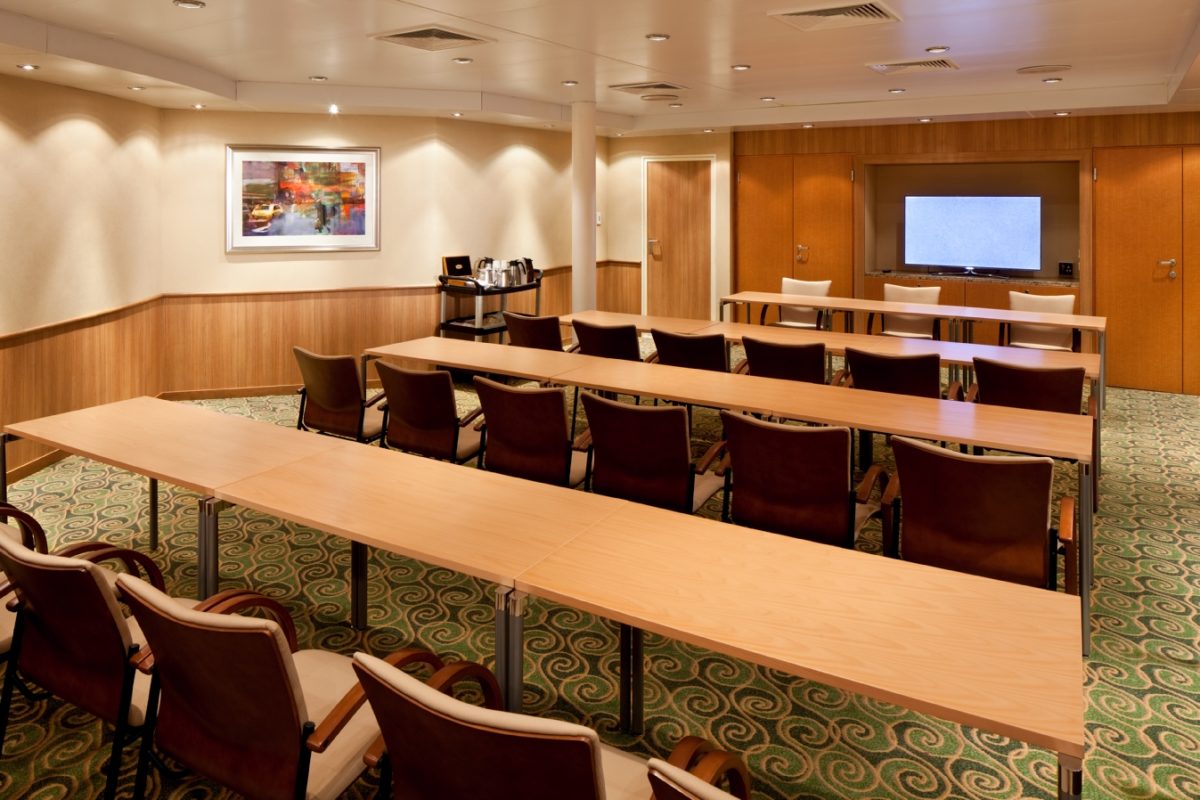 Meeting Facilities Coaching Cruises Seminars at Sea